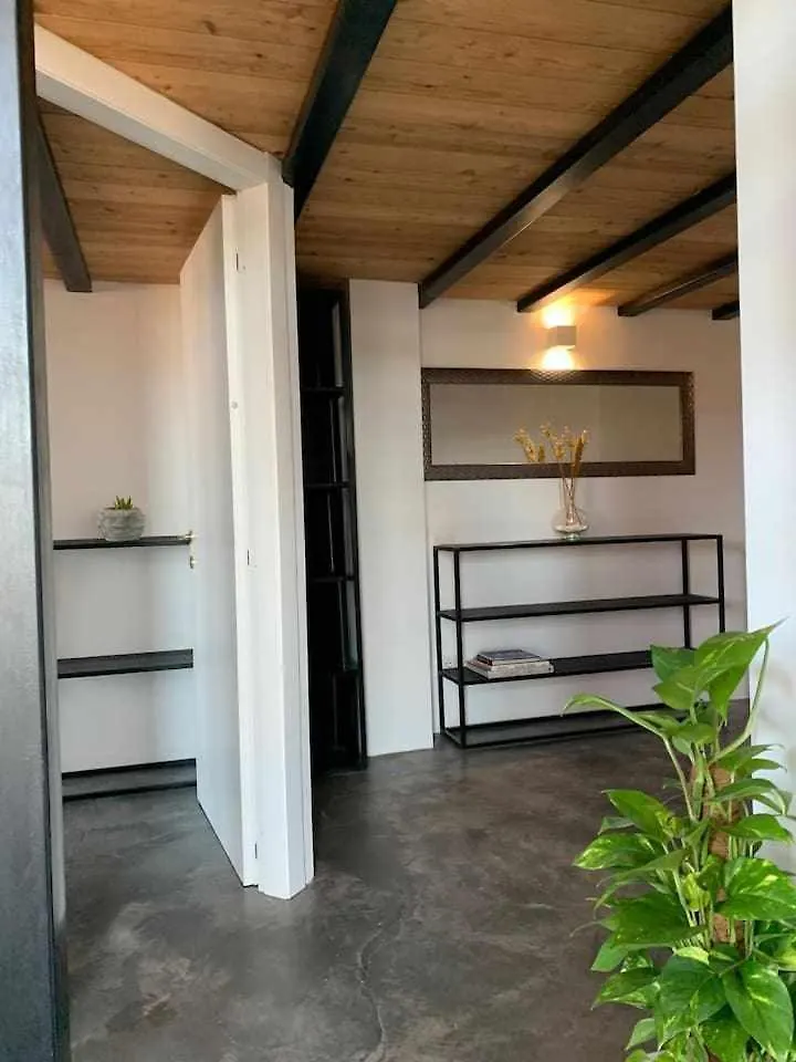 Апартаменты My Exclusive Cavour Loft Da Sogno A Кальяри Италия