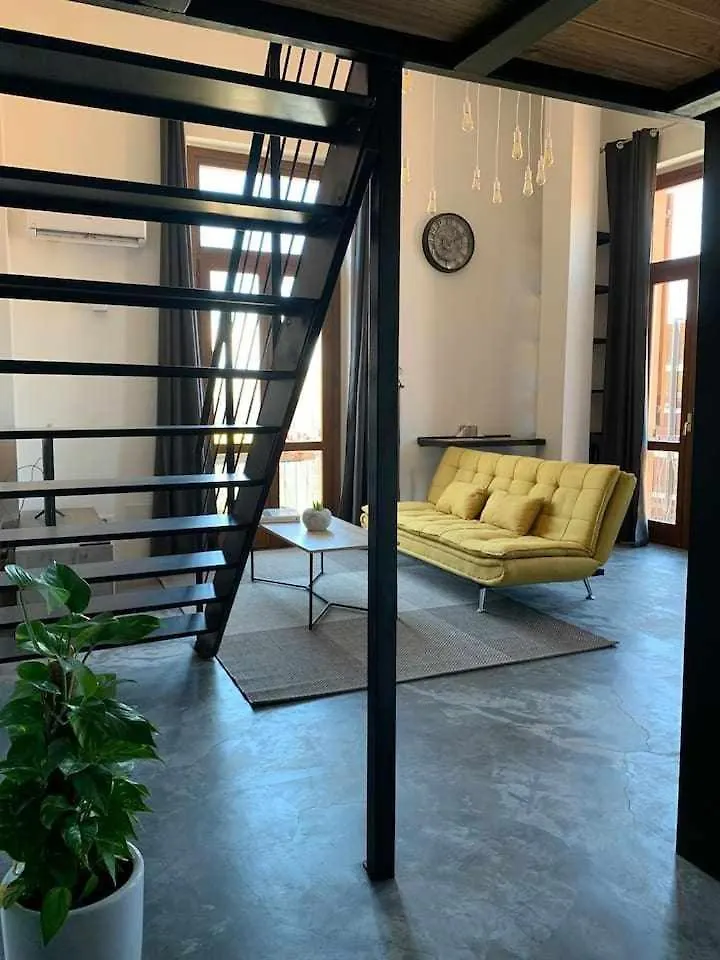 Апартаменты My Exclusive Cavour Loft Da Sogno A Кальяри