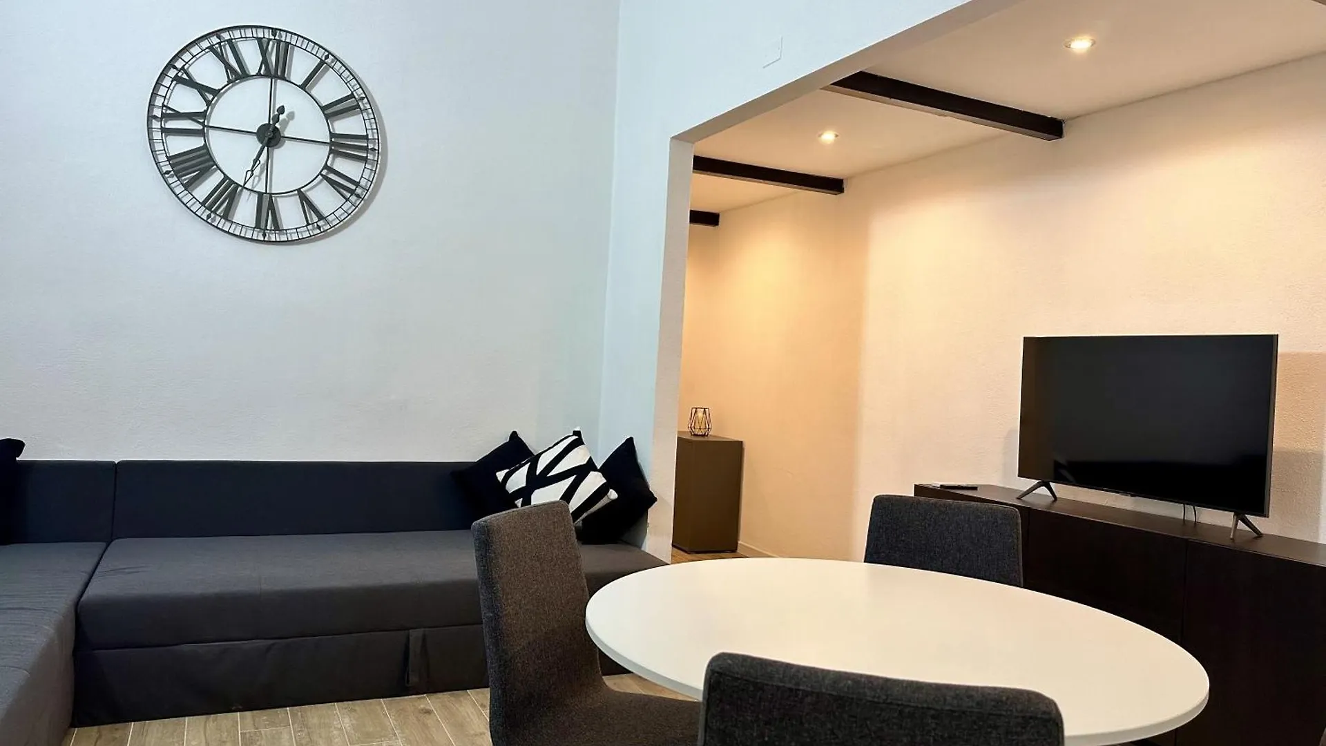 Апартаменты My Exclusive Cavour Loft Da Sogno A Кальяри