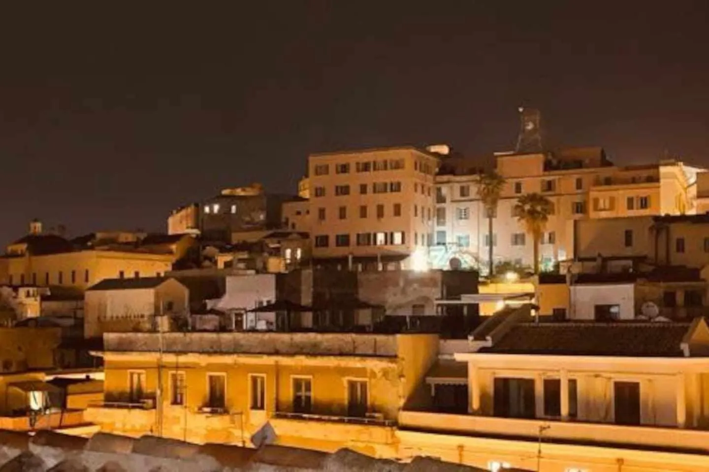 Апартаменты My Exclusive Cavour Loft Da Sogno A Кальяри