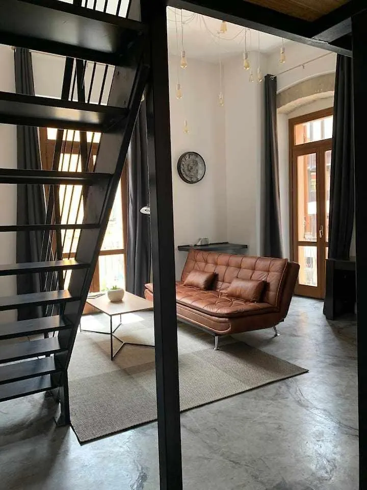 Апартаменты My Exclusive Cavour Loft Da Sogno A Кальяри