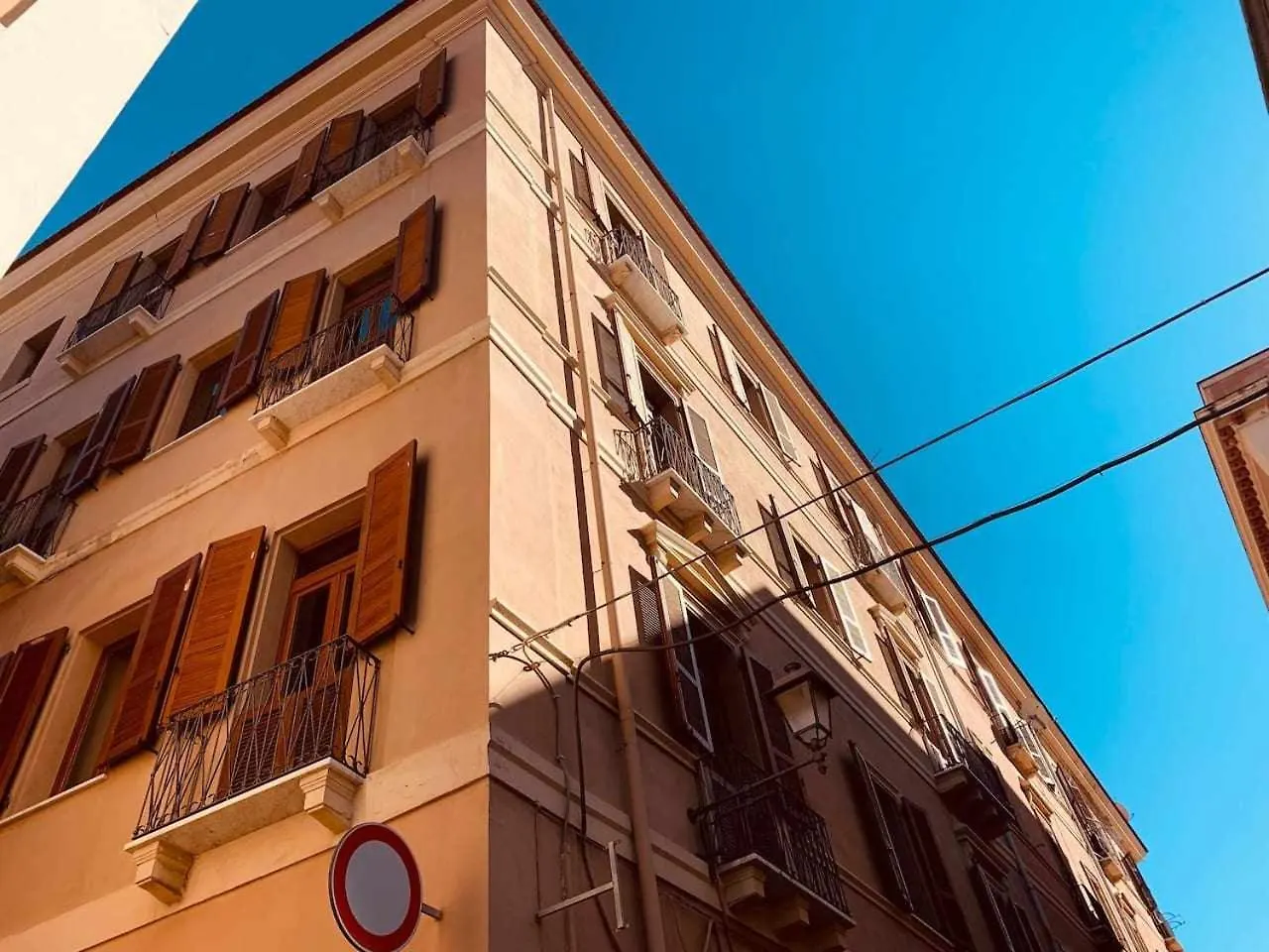 Апартаменты My Exclusive Cavour Loft Da Sogno A Кальяри